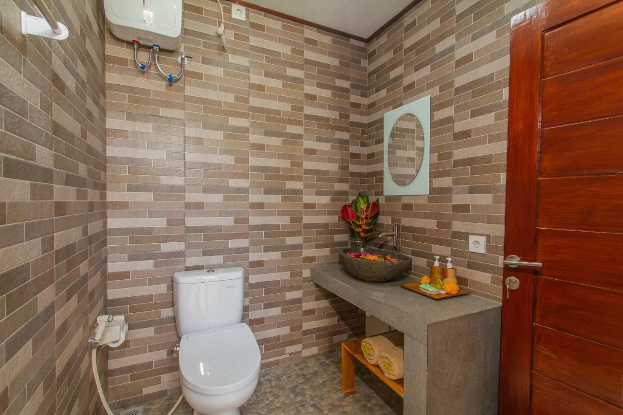 Mailaku House Hotel Kerobokan  Ngoại thất bức ảnh