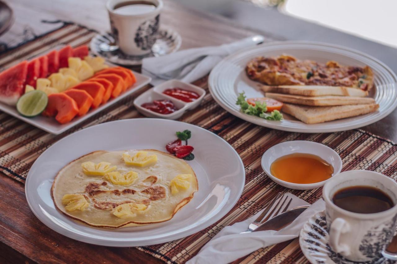Mailaku House Hotel Kerobokan  Ngoại thất bức ảnh