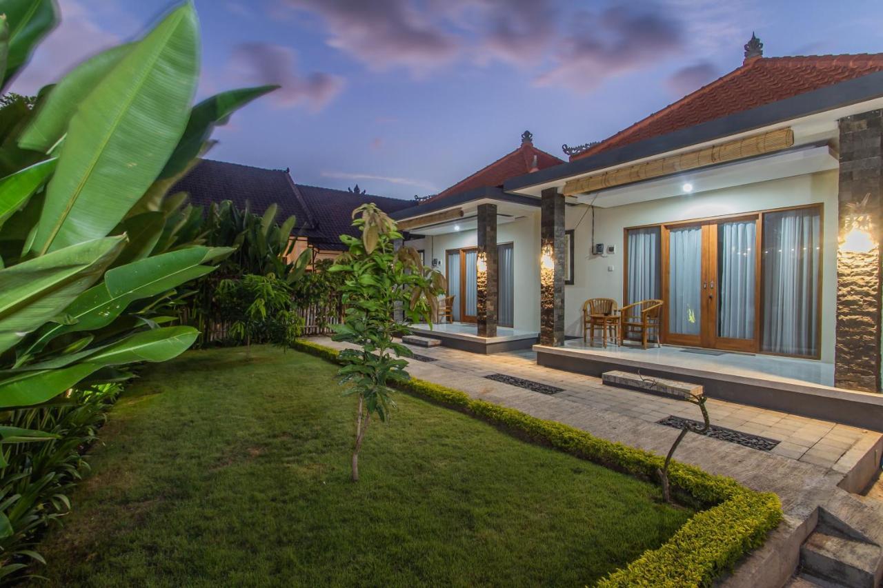 Mailaku House Hotel Kerobokan  Ngoại thất bức ảnh