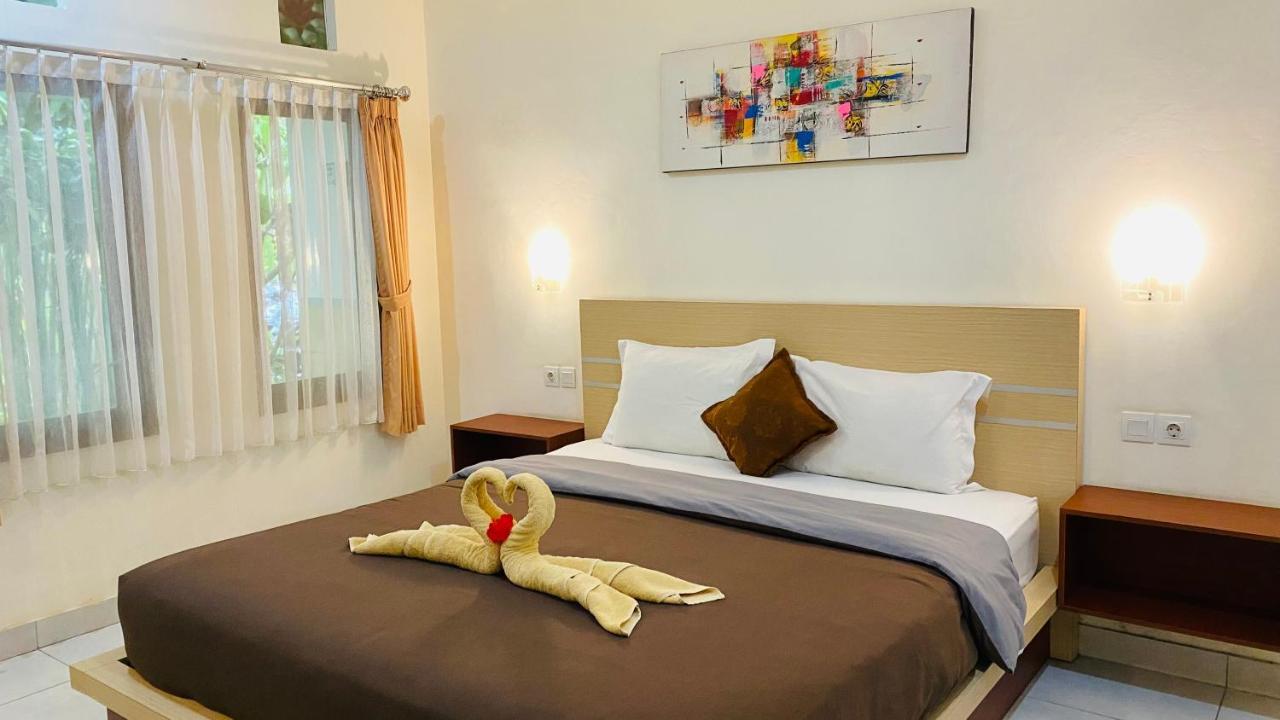 Mailaku House Hotel Kerobokan  Ngoại thất bức ảnh