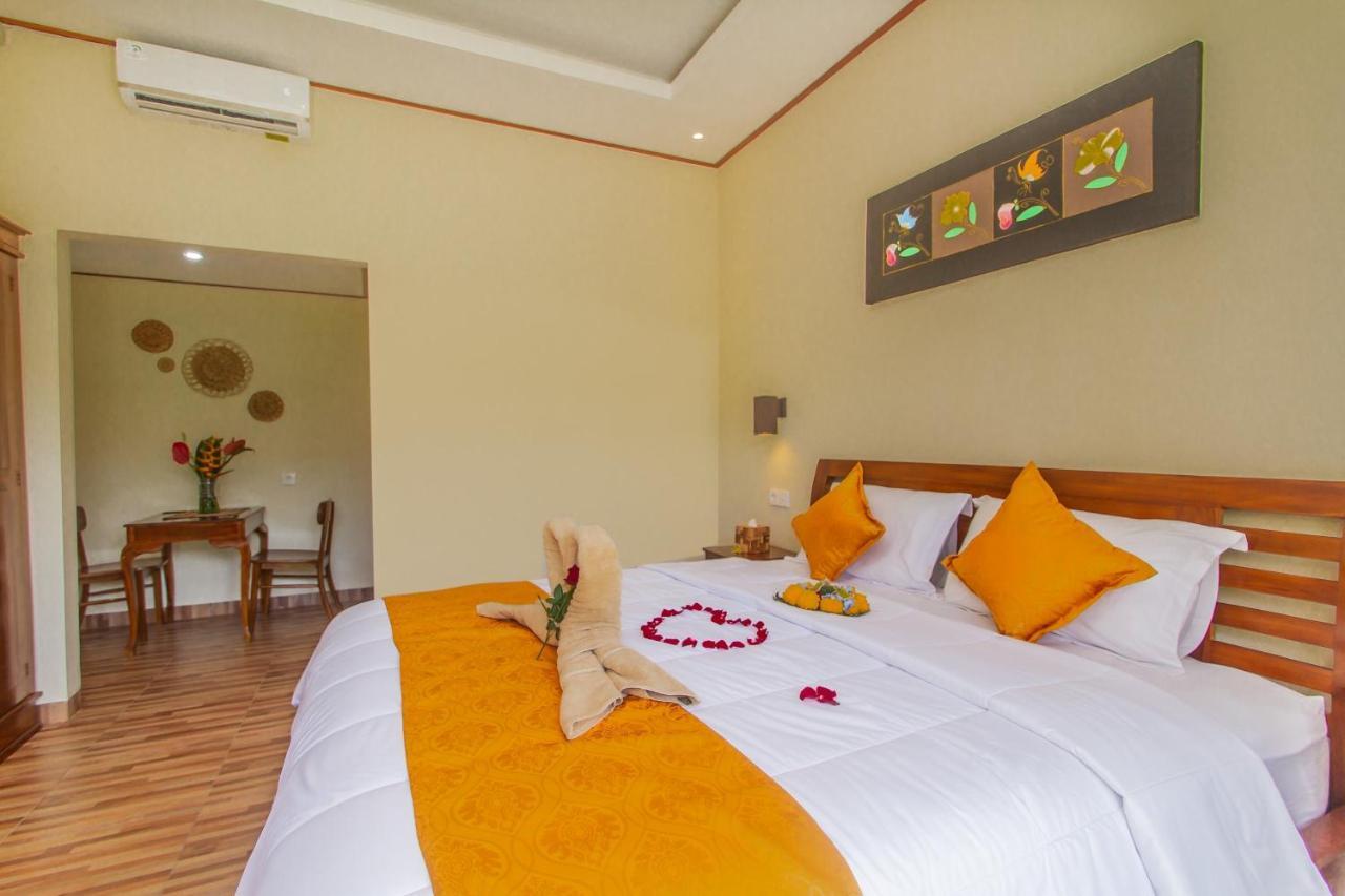 Mailaku House Hotel Kerobokan  Ngoại thất bức ảnh